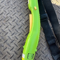 充電式伸縮式ヘッジトリマー コードレス 庭木剪定 植木バリカンの画像