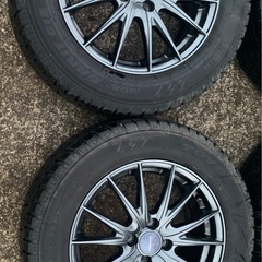 スタッドレスタイヤ、アルミホイール付195/65R16の画像
