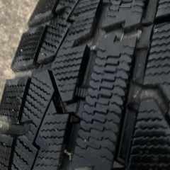 スタッドレスタイヤ、アルミホイール付195/65R16の画像