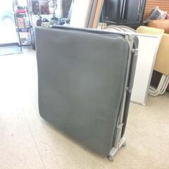 幅90㎝ 折りたたみベッド シングル メッシュ リクライニング 高さ38㎝ ブラウン ベッド 折ベッド グレー キャスター付き 折り畳み 折りたたみ 札幌 西野店の画像