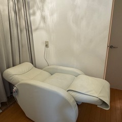 【無料・引き取り限定】電動リクライニングソファの画像