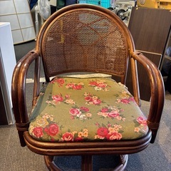 【美品】籐　椅子の画像