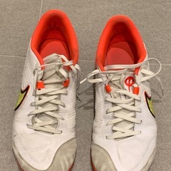 ナイキ　ティエンポ　フットサルシューズ　27センチの画像