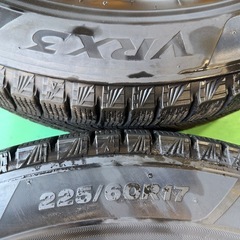 中古 スタッドレス 4本セット 17インチ アルファード等の画像