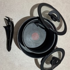 【格安セット】ホットクック、鍋、皿の画像