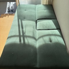 ソファーベッド　小テーブル付き　コーデュロイ　グリーン　ソファの画像