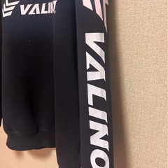 valinoスウェットの画像