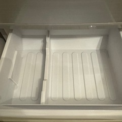 【無料・引き取り限定】 単身向け冷蔵庫SHARP SJ-D14B-Sの画像