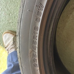 工賃込み中古タイヤ225 45 18の画像