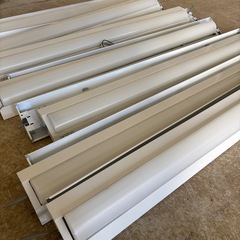 LED照明器具　14本の画像