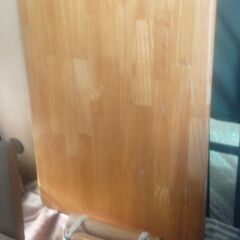 木の板　木の机の画像