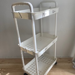 プラスチック収納ラック の画像