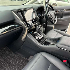 【💥月々39,000円〜】トヨタ アルファードハイブリッド ｜自社ローン◎の画像