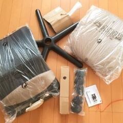 ニトリワークチェアー N ターゲット BE 新品未使用(箱汚れあり) の画像