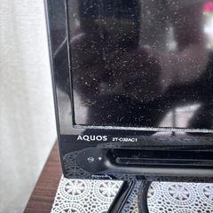 5合炊飯器、30ぐらい？23年製テレビ、３段アルミラックのセットの画像