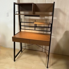 【使用1ヶ月】🌿‬ニトリ 省スペースデスク デスクライト付き✨️美品 パソコンデスク 勉強机 の画像