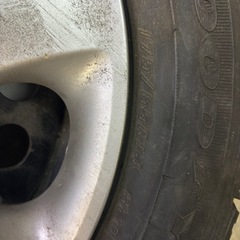 HONDA フィット　
スノータイヤ　14ミリの画像