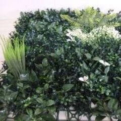 M 未使用/新品　フェイクグリーン 壁掛け 50×50cm 4枚セット ジョイント式 インテリア 観葉植物の画像