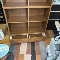 本棚　引取り可能な方の画像