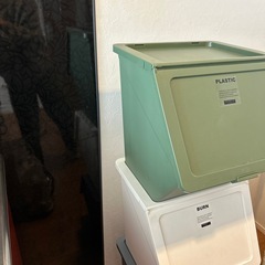 ゴミ箱　　　pelican garbeeの画像