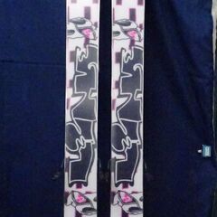 (E-365)　スキー板　LINE　HONEY BADGER / ビンディング　MARKER GRIFFON　タイヤ付きケース付属　雪　ウィンタースポーツ　中古の画像