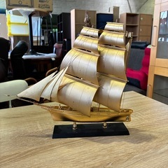 【苫小牧バナナ】咸臨丸オブジェ 勝海舟　 傷、すれ、雰囲気あり 全長310mm 高さ270mm の画像