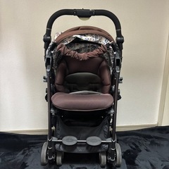 aprica ベビーカーの画像