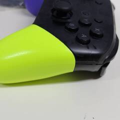 Nintendo Switch Pro コントローラー (HAC-013) スプラトゥーン3エディションの画像