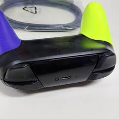 Nintendo Switch Pro コントローラー (HAC-013) スプラトゥーン3エディションの画像