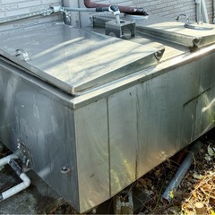 【大型800L引き取り限定】 ステンレス製　タンク 大開口・内部清掃要の画像