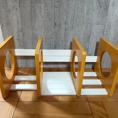 木製の絵本棚、本棚、伸縮式の画像