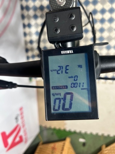 No.297 電動アシストクロスバイクYPJ-R PW70RM 22段変速整備済み