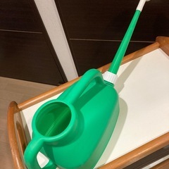 美品　水あげにジョーロの画像