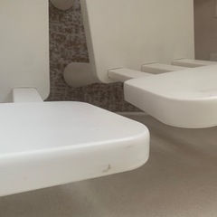 IKEAの子ども用テーブル＆チェア2脚セットの画像