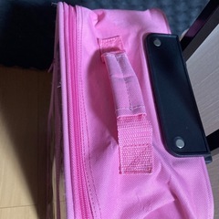 リラックマ　ピンクのキャリーバックの画像