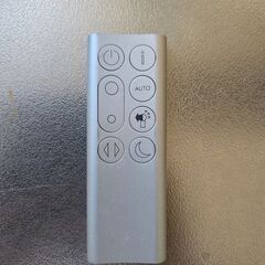 ✨ダイソン空気清浄機(交換フィルター付き)✨の画像