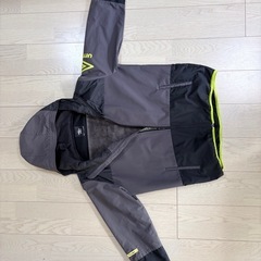 UMBROのジャージ上下
の画像