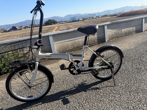 折りたたみ自転車20インチ型 ジャンク 折り畳み 6段変速 6速 6スピード