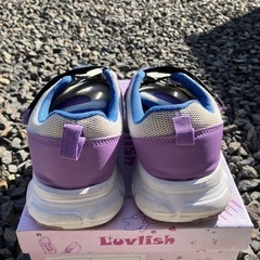 キッズ　スニーカー　21センチの画像