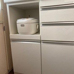 【０円】食器棚 カップボード の画像