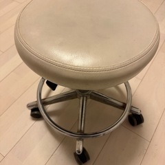 【無料・引き取り限定】スツール/キャスター付き、高さ調整可能の画像