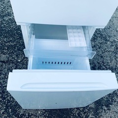 🌸YAMADA ノンフロン冷凍冷蔵庫  YRZ-F15E1の画像