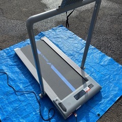 年末値下げ‼️家庭用 電動ルームランナー　通電確認済みの画像