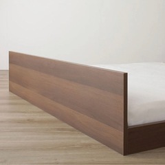 ベッドフレーム＋敷き布団＋枕　無料の画像