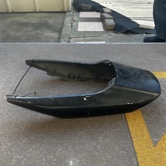 XJR400純正テールカウルの画像