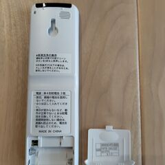 【新品同様】Hisense エアコン用リモコン　＊美品の画像