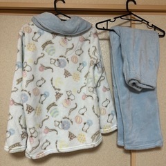 ふわもこ　カピバラ柄　雪の結晶　上下パジャマ　2セット Mサイズ　新品タグ付きの画像
