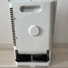 TEKNOSファンヒーターの画像