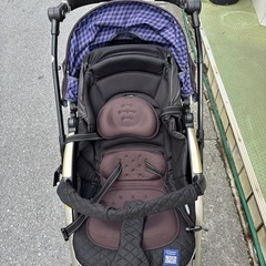 combi ネムリエ　ベビーカーの画像