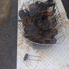 家庭菜園で使っていた物の画像